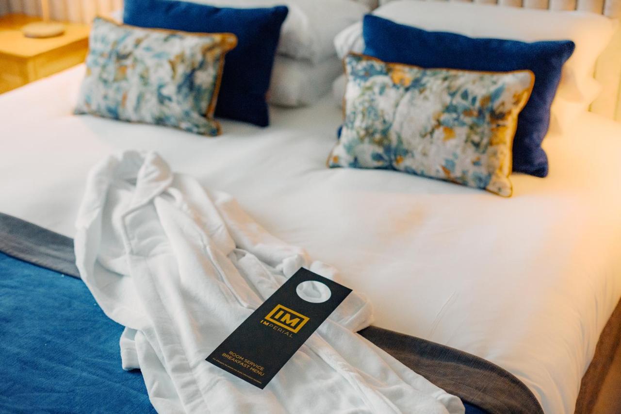 Hotel Imperial Dundalk Extérieur photo